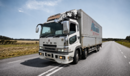 MITSUBISHI SUPERGREAT – WING VAN